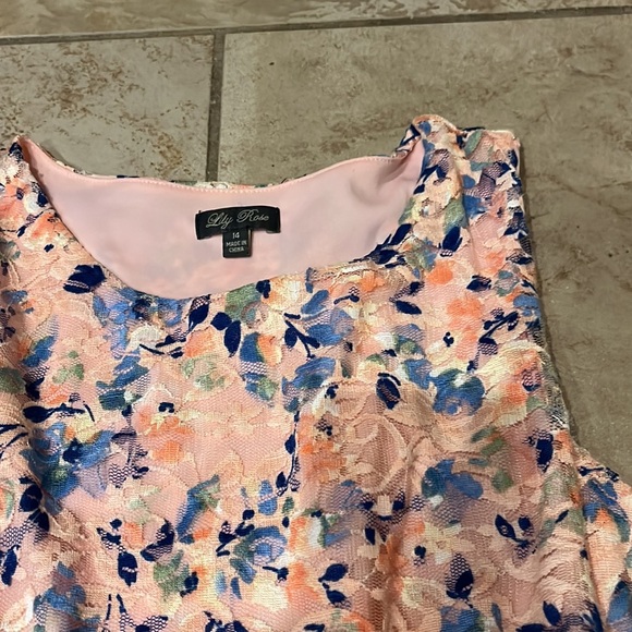 Girls dress bundle - Picture 7 of 8